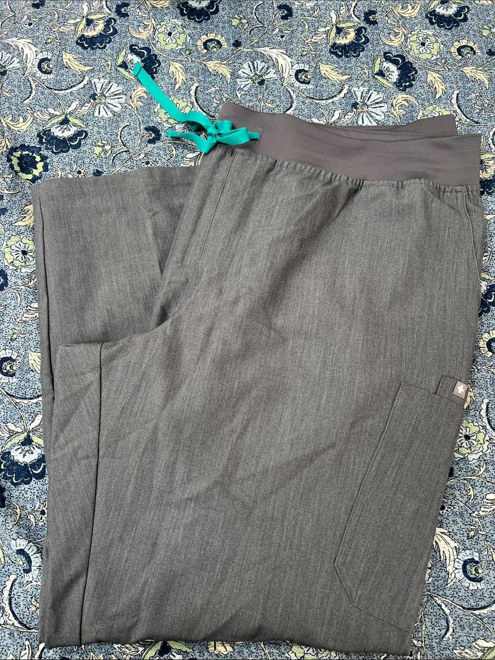 Figs Gray Drawstring Scrub Pants with Teal Tie